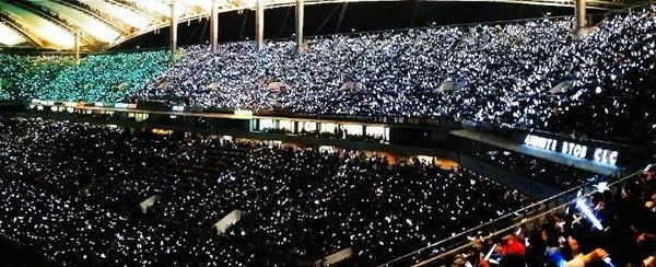 10 Things: K-Pop Fandom Color Lights at Dream Concerts