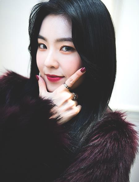 Female K-Pop Idol Visuals That Make You Question If You're In Reality or Fantasy