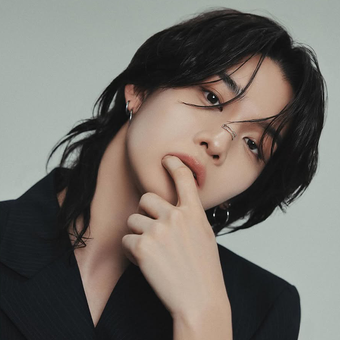 Bae JinYoung