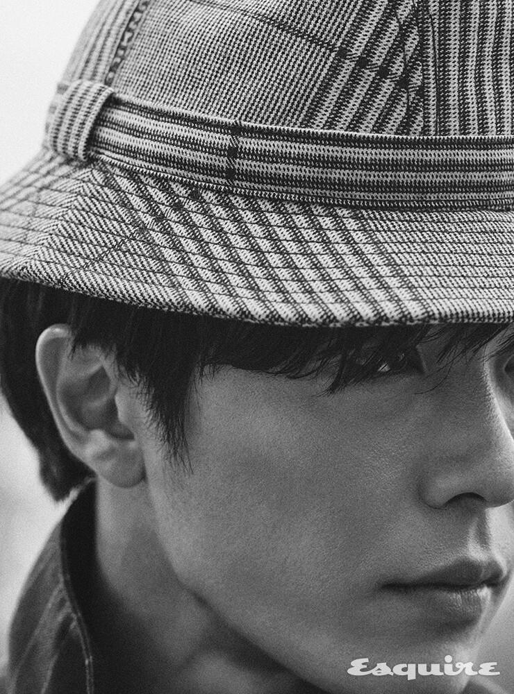 Kim JaeWook For Esquire Korea Magazine September Issue - Kpopmap
