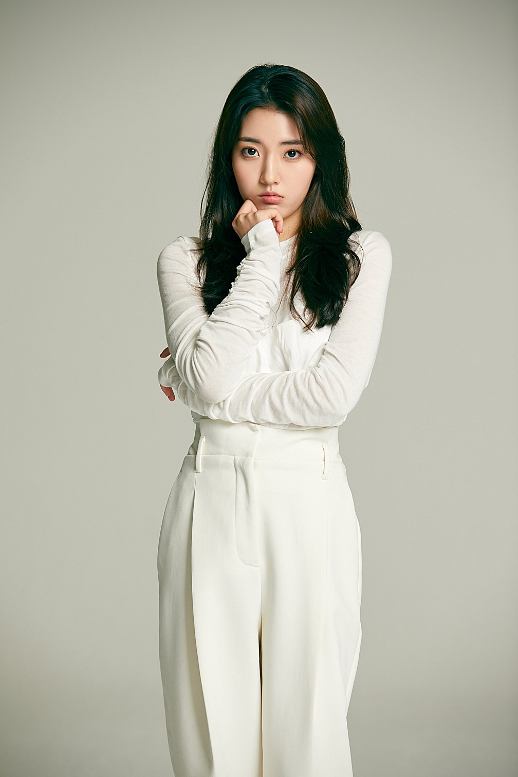Jung DaBin, New Profile Photo Behind Shooting Scene - Part 1 - Kpopmap