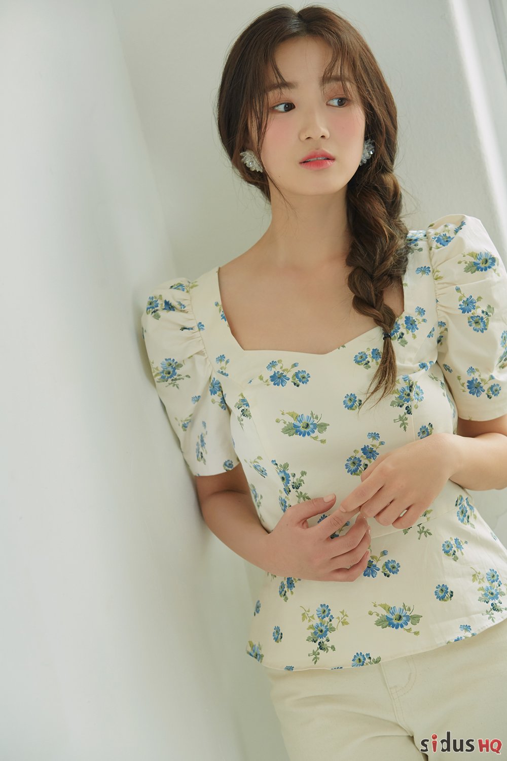 Kim HyeYoon Take New Profile Photographs | Kpopmap