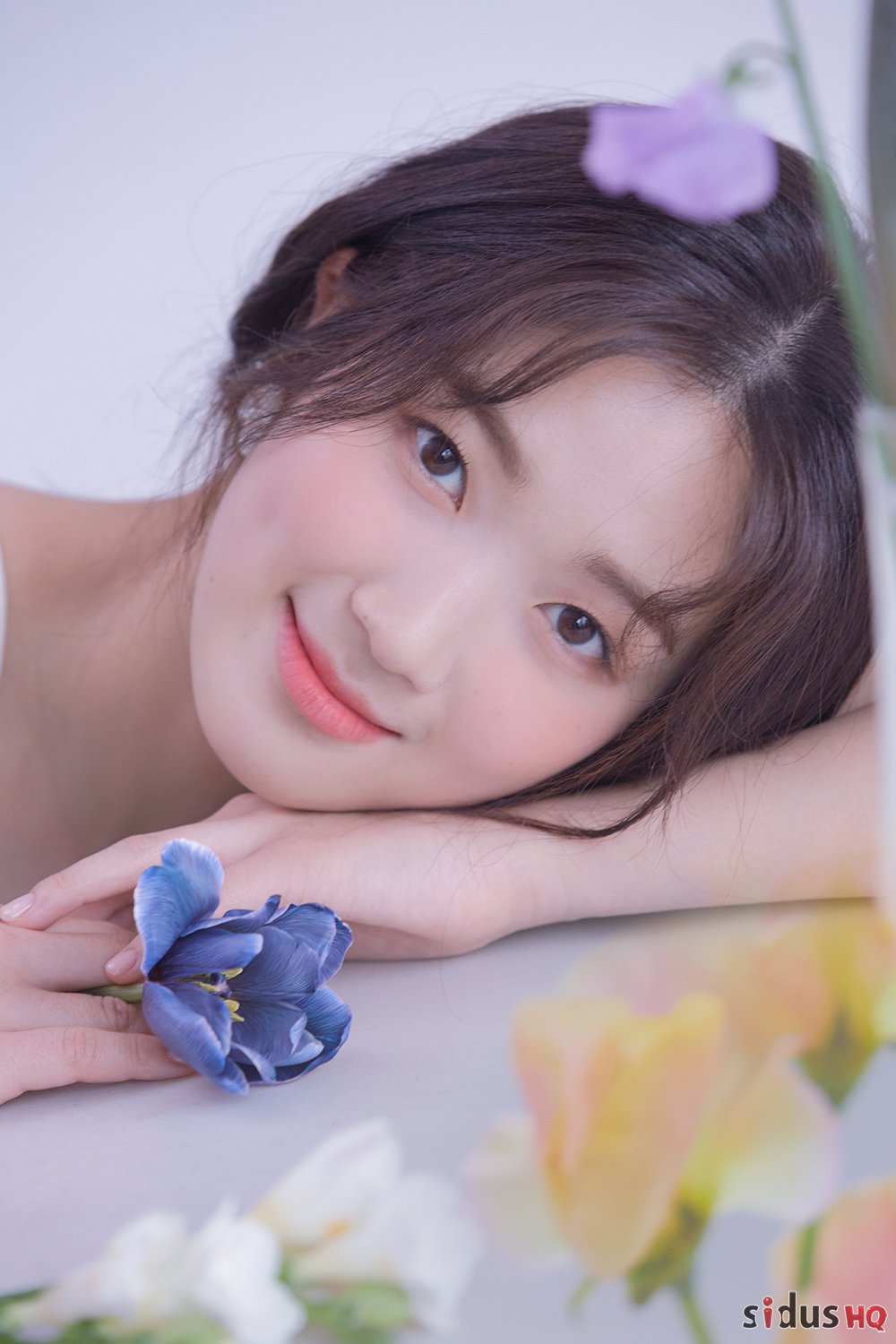 Kim HyeYoon Take New Profile Photographs | Kpopmap