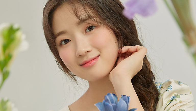 Kim HyeYoon Take New Profile Photographs - Kpopmap