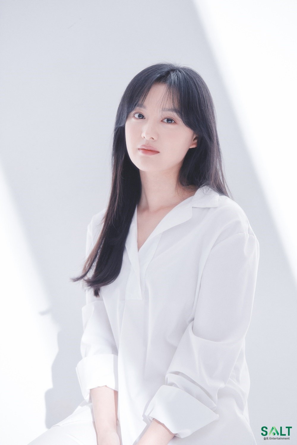 kim-jiwon-new-profile-photo-kpopmap