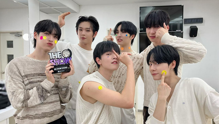 Fan Article: Find Out About ONEUS' Memorable Achievements During "MALUS ...