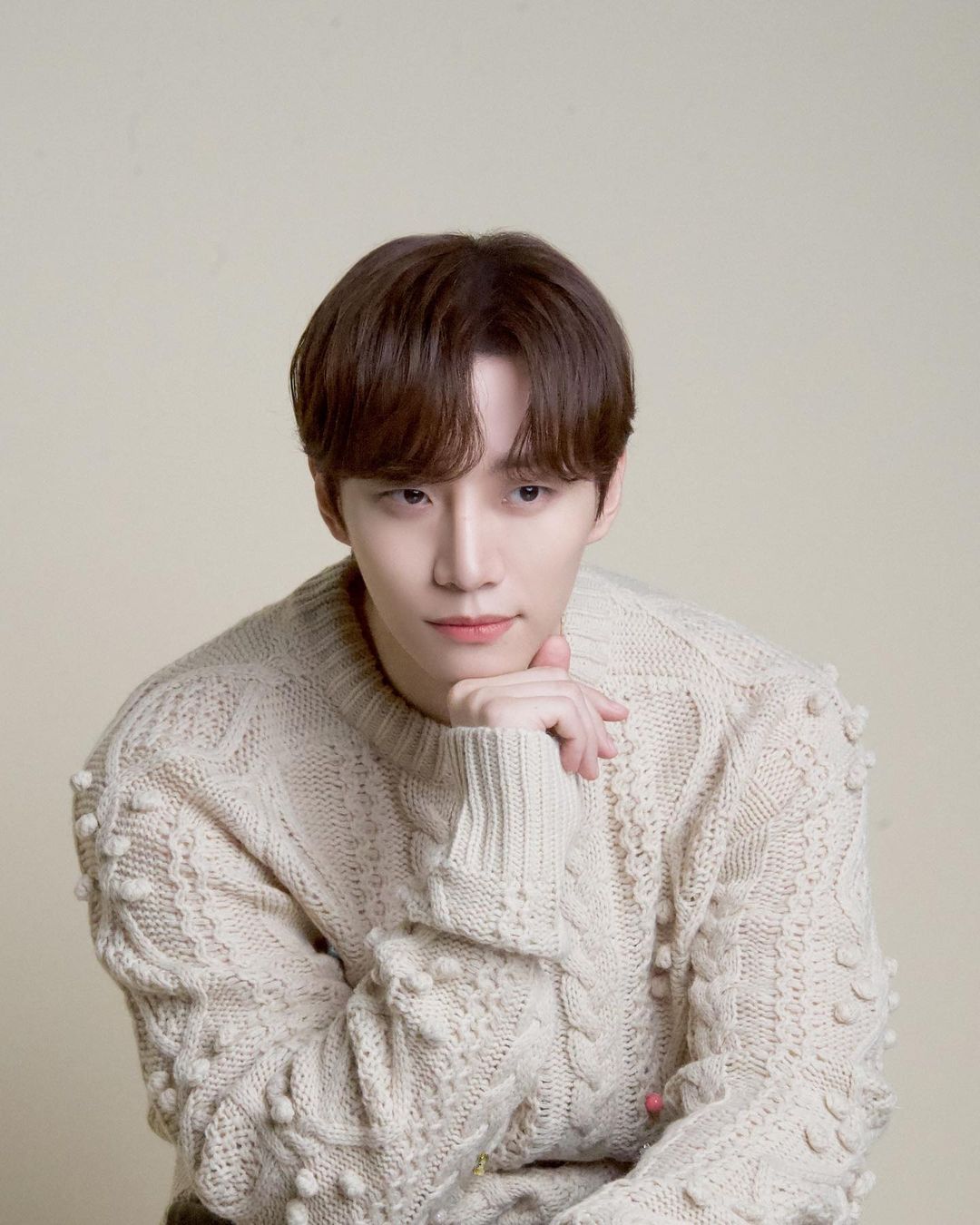 6-male-actors-we-would-love-to-see-guest-on-jung-somin-s-youtube-series