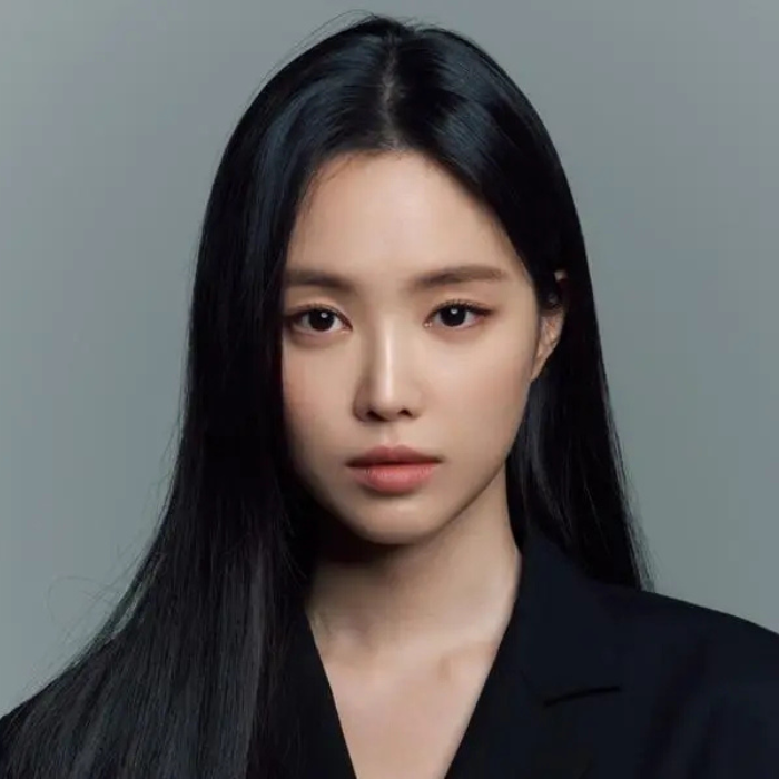 Son NaEun