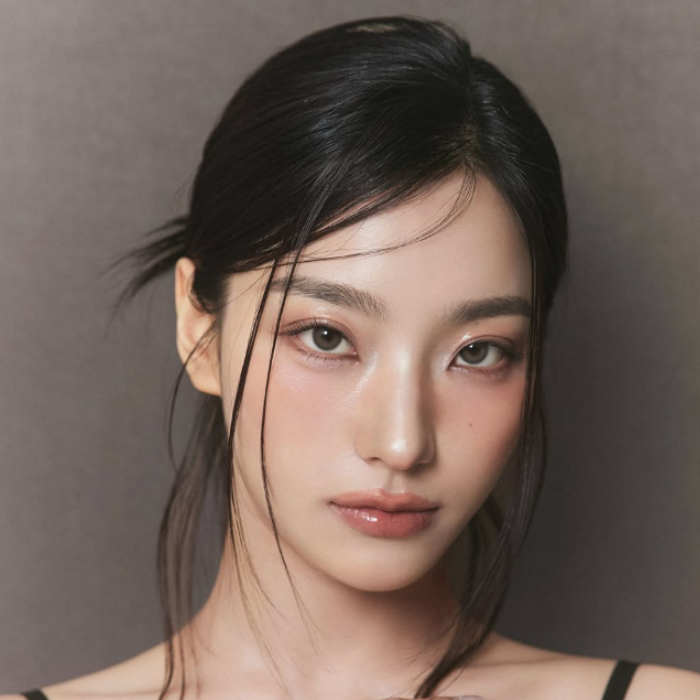 Lee SaeRom
